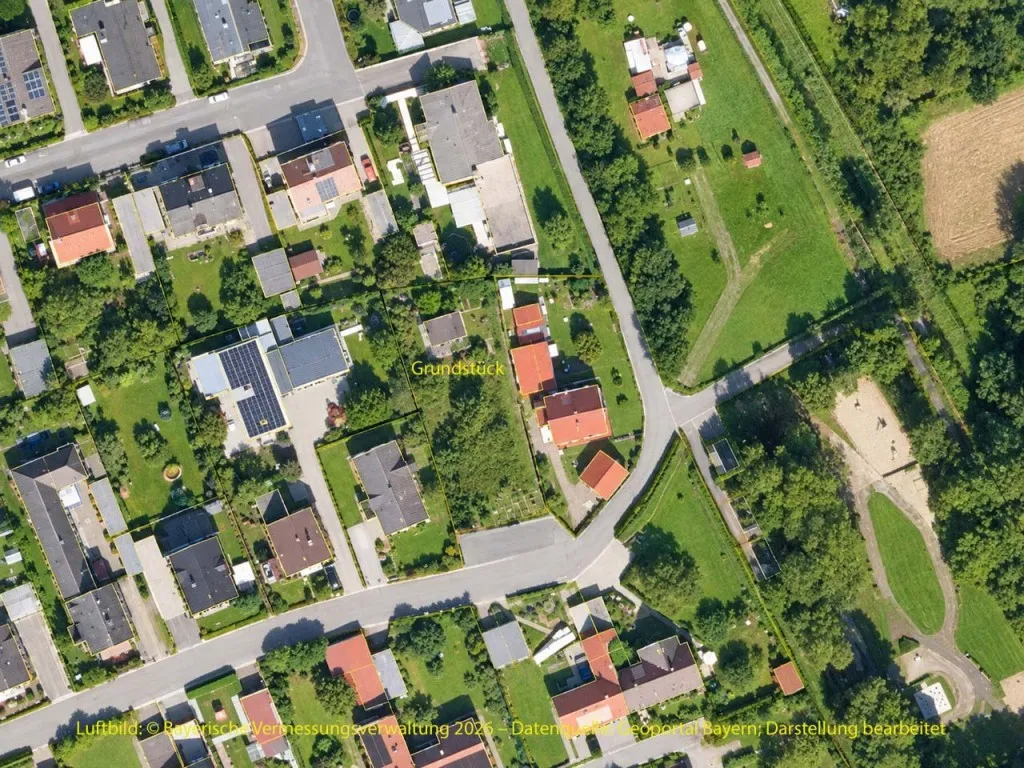 In einer Sackgassenlage! 
Ruhige Sackgassenlage! Ansprechendes Baugrundstück in Weiden-Hammerweg – Bild 1