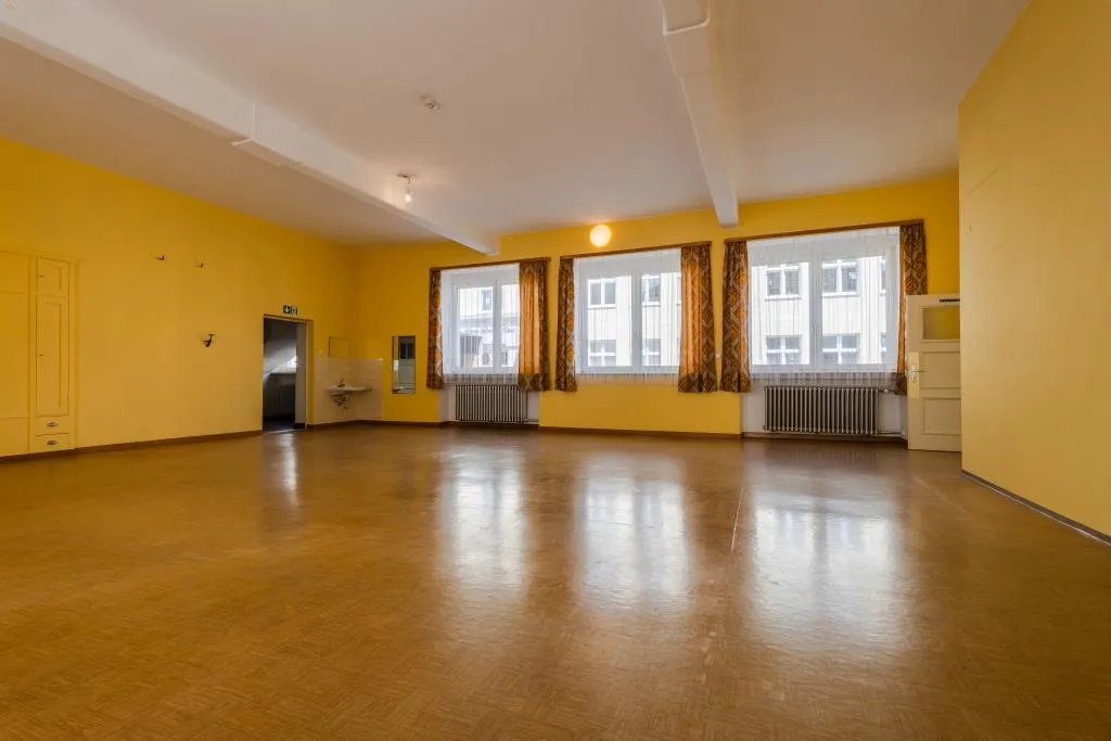 Repräsentativ u. gepflegt! Denkmalgeschütztes Kloster in exponierter Lage nahe der Innenstadt – Bild 10