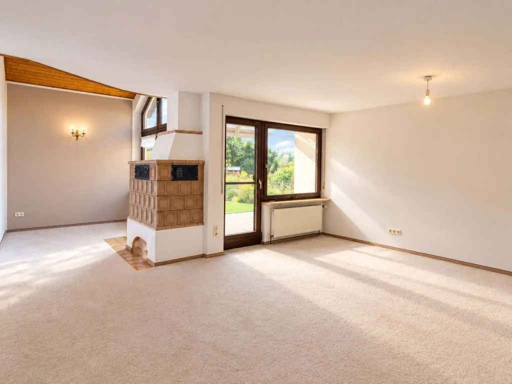 Top-Lage am Waldrand! Gepflegte DHH mit großem Garten in Weiden-West – Bild 9