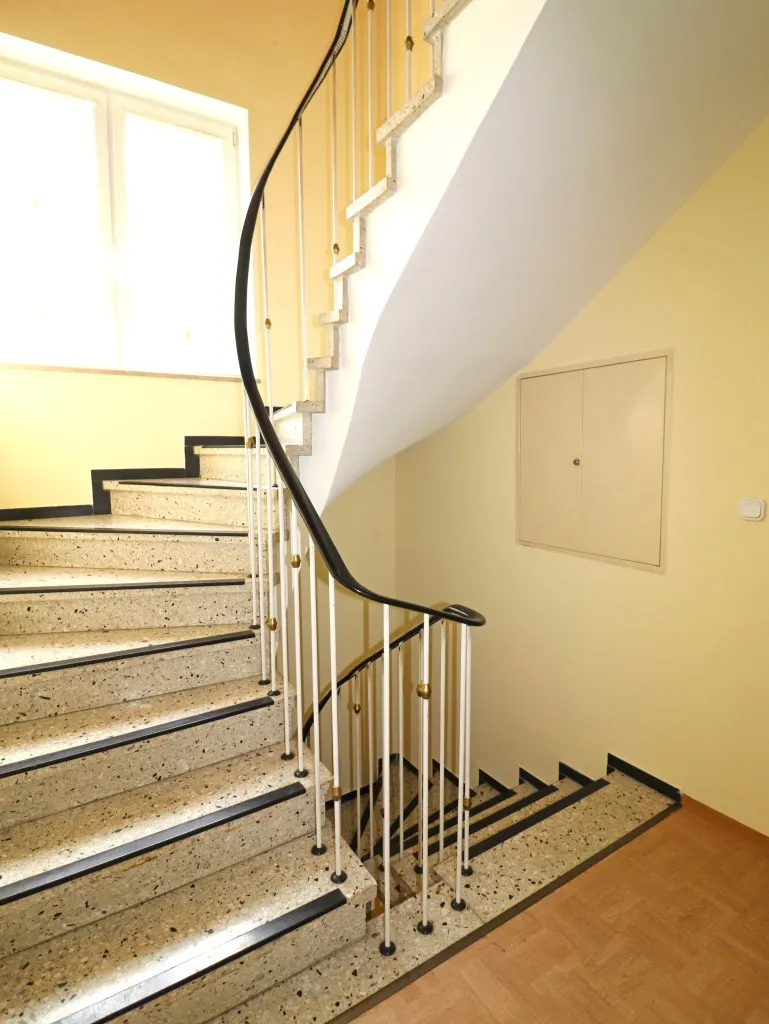 Top Lage in Weiden Ost! Ansprechendes Ein- oder Zweifamilienhaus mit Garage und Wintergarten – Bild 16