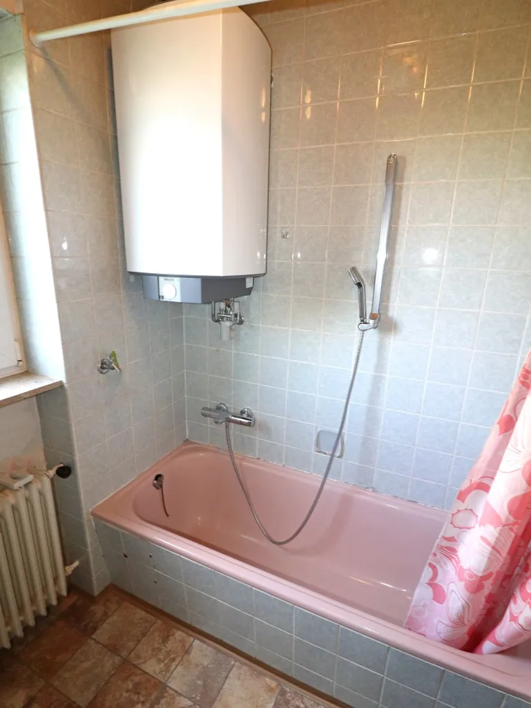Top Lage in Weiden Ost! Ansprechendes Ein- oder Zweifamilienhaus mit Garage und Wintergarten – Bild 15