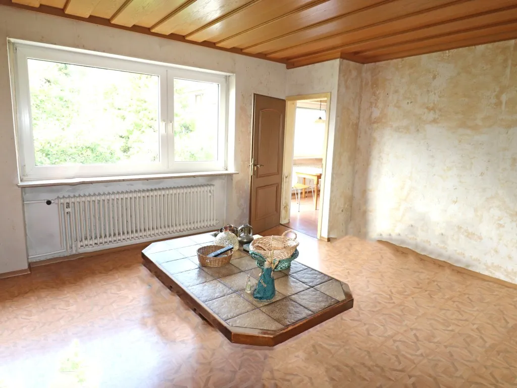 Top Lage in Weiden Ost! Ansprechendes Ein- oder Zweifamilienhaus mit Garage und Wintergarten – Bild 8