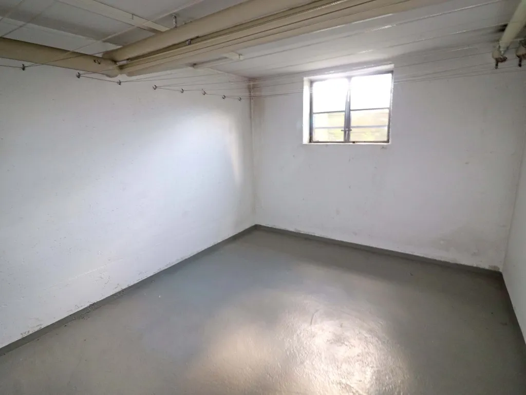 WEIDEN-REHBÜHL!  Gepflegte 3,5 Zi.-ETW mit Aufzug, Garage und Panoramablick, frei ab 01.08.2026 – Bild 15