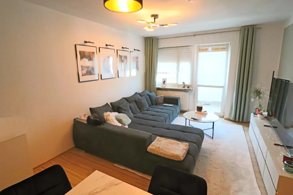 WEN Rehbühl! Modernisierte 3 Zi.-ETW mit Süd-Balkon, EBK, Garage und freiem Ausblick, | frei ab 01.08.2026 – Bild 17