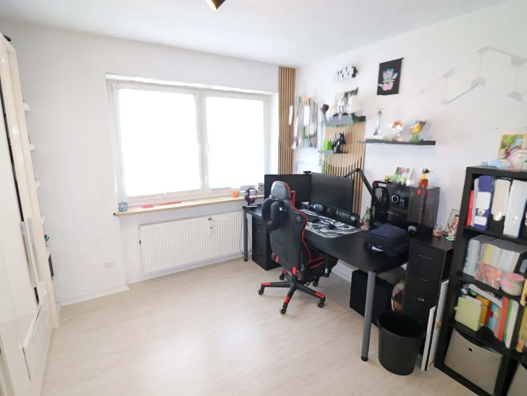 WEN Rehbühl! Modernisierte 3 Zi.-ETW mit Süd-Balkon, EBK, Garage und freiem Ausblick, | frei ab 01.08.2026 – Bild 23