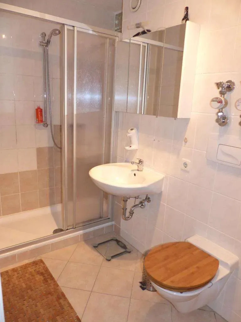 10 Min. zur Innenstadt!!! Ansprechende 2-Zimmer Wohnung, barrierefrei und mit einem Balkon – Bild 6