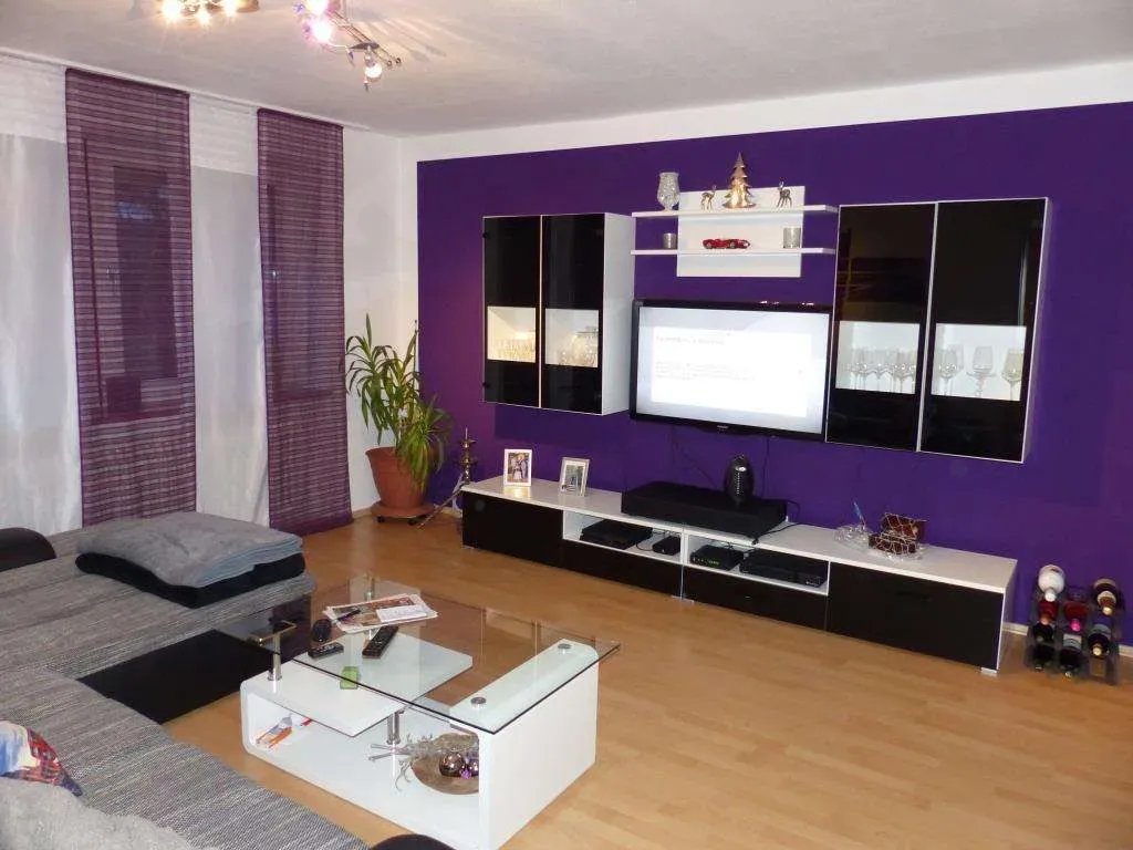 10 Min. zur Innenstadt!!! Ansprechende 2-Zimmer Wohnung, barrierefrei und mit einem Balkon – Bild 1