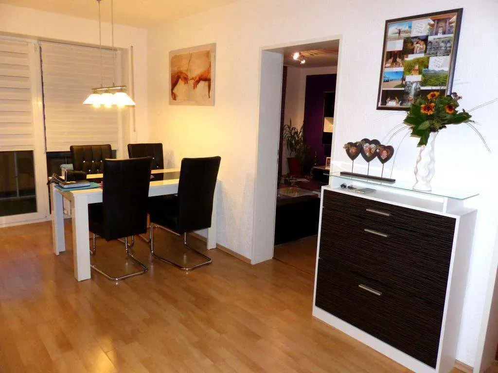 10 Min. zur Innenstadt!!! Ansprechende 2-Zimmer Wohnung, barrierefrei und mit einem Balkon – Bild 3