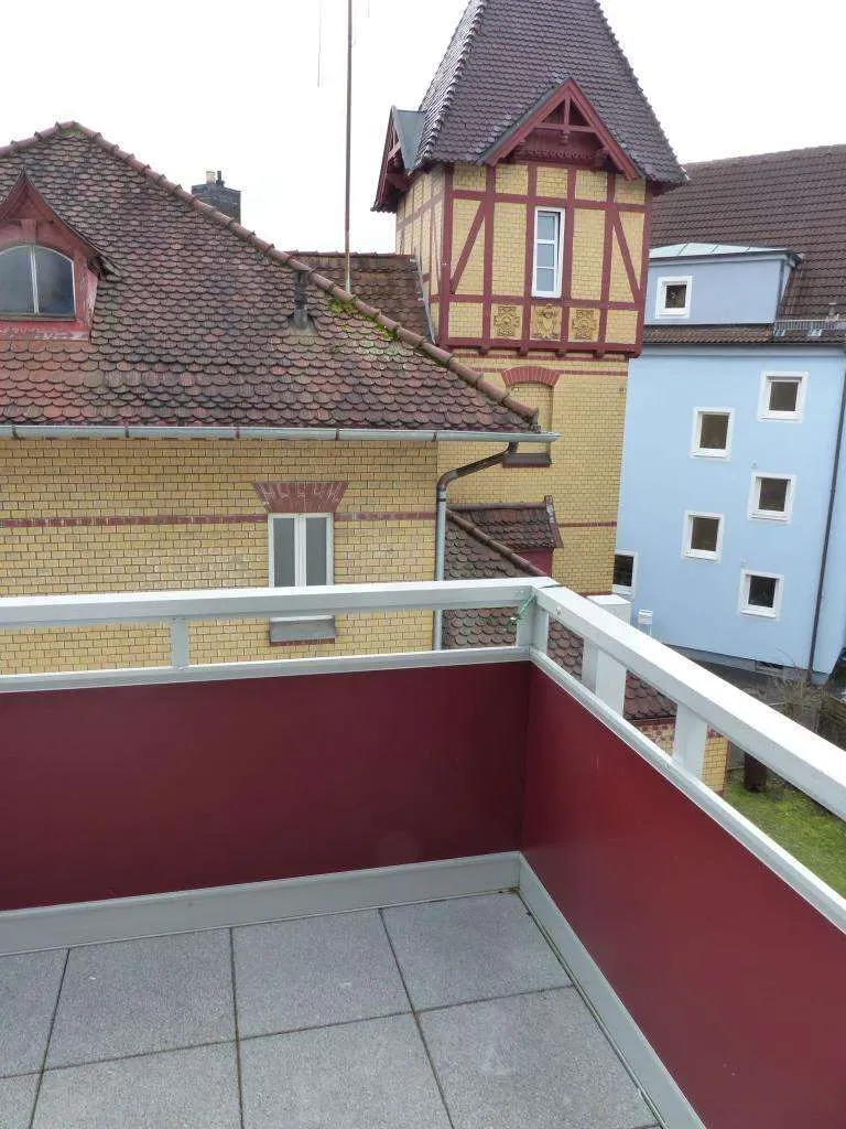 2 Zi.-ETW geboten! Energieeffizientes, saniertes Bestandsgebäude in der Innenstadt, nähe Krankenhaus – Bild 4