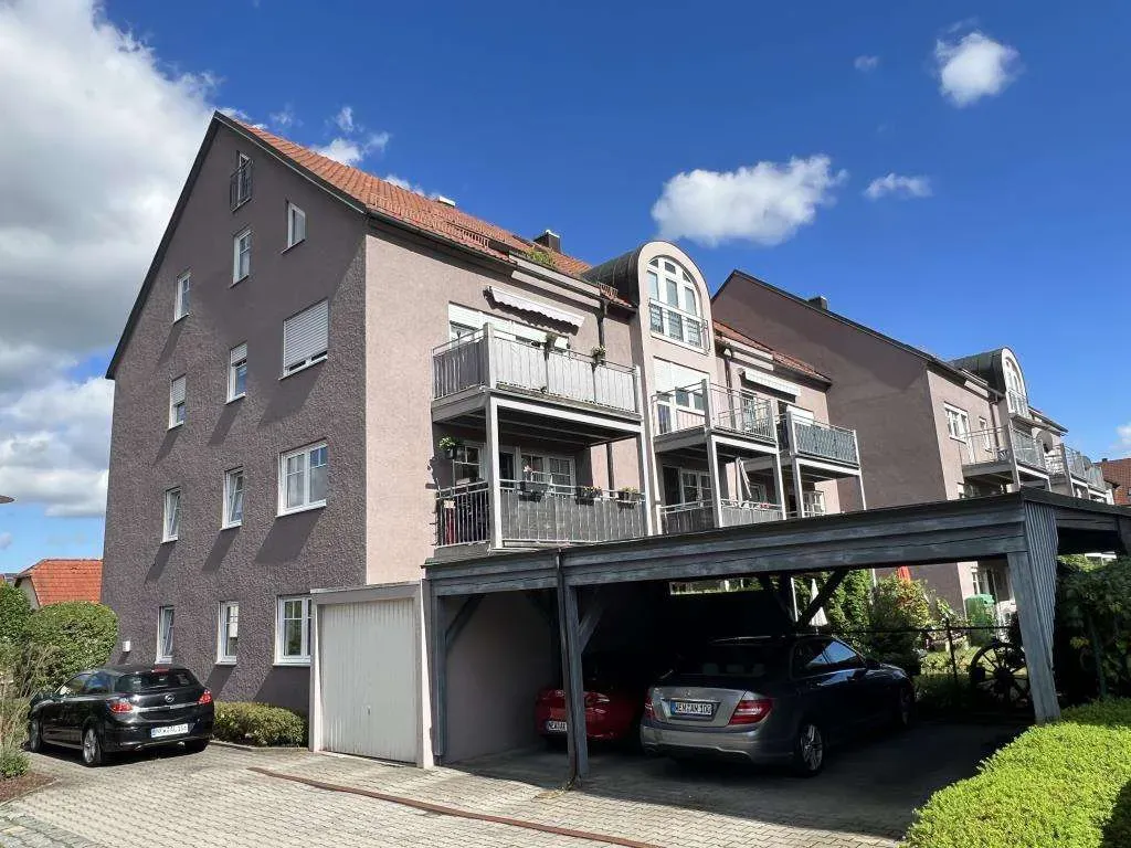 Als Anlage oder für Eigennutzung! Ansprechendes Apartment mit Carport, EBK u. Balkon – Bild 1
