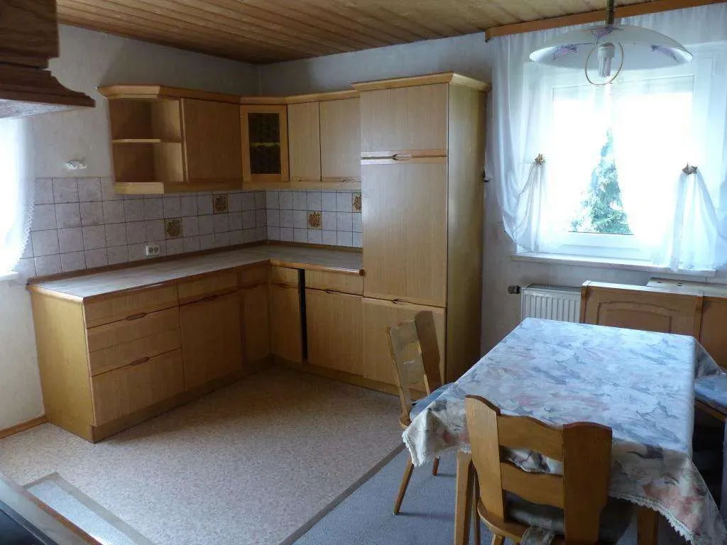 Aufgepasst!!! Freistehendes Einfam.-Haus mit Doppelgarage und Garten, sofort frei – Bild 7