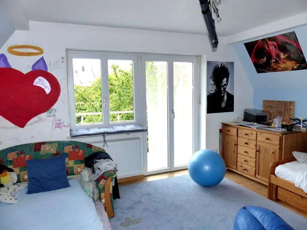 Aufgepasst!!! Freistehendes Wohnhaus, energetisch saniert, mit Carport, Terrasse und Garten – Bild 12