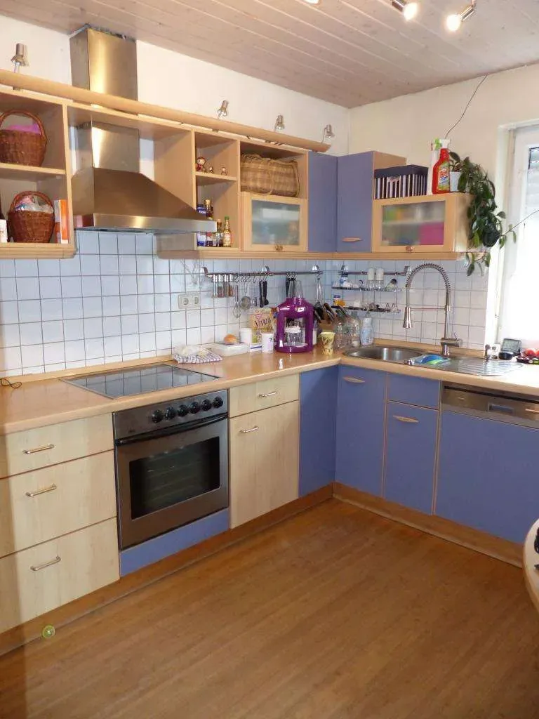 Aufgepasst!!! Freistehendes Wohnhaus, energetisch saniert, mit Carport, Terrasse und Garten – Bild 6