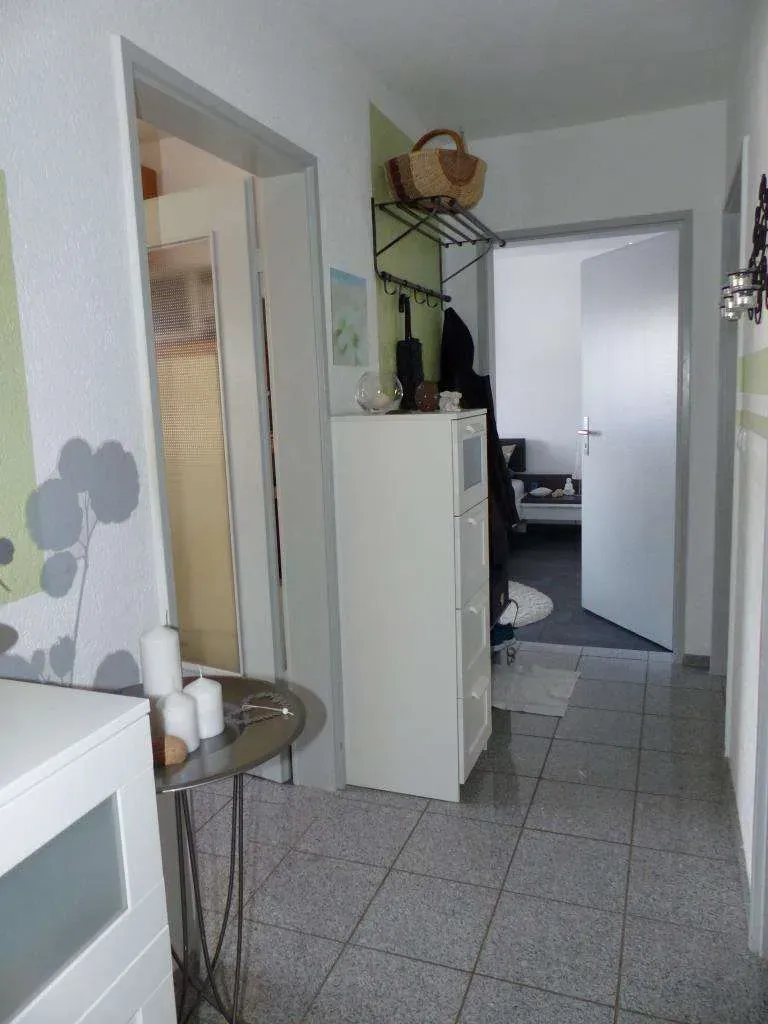 Aufgepasst!!! Gepflegte 4 Zi.-ETW mit Balkon und Garage, Top renoviert, derzeit vermietet – Bild 7