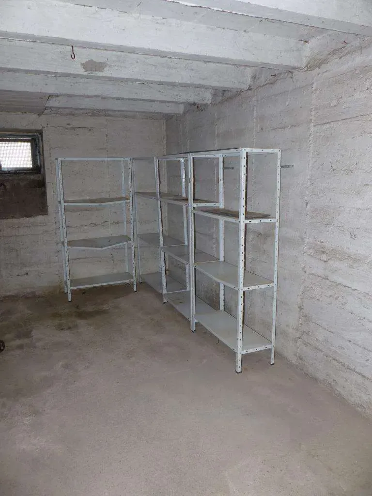 Aufgepasst!!! Günstige 4 Zi.-ETW mit Balkon und Einbauküche, Badezimmer erneuert, sofort frei – Bild 14