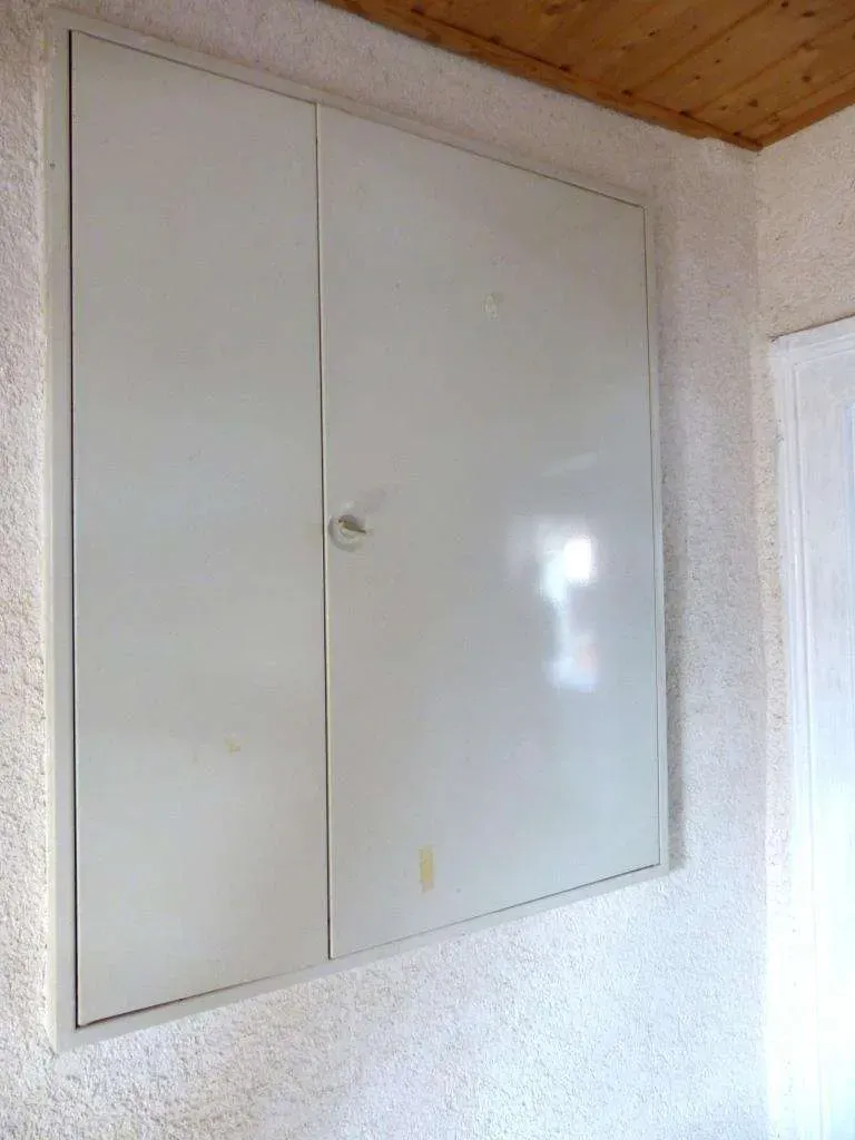 Aufgepasst!!! Günstiges Wohnhaus, nähe der Innenstadt, teilweise saniert, mit schönem Hinterhof – Bild 12