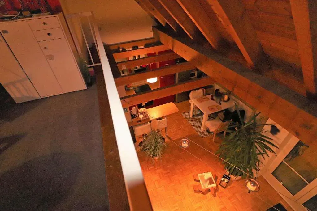 Aufgepasst!!! Moderne 3 1/2 Zi.-ETW mit Balkon, Tiefgarage und Galerie, nähe Bahnhof – Bild 8