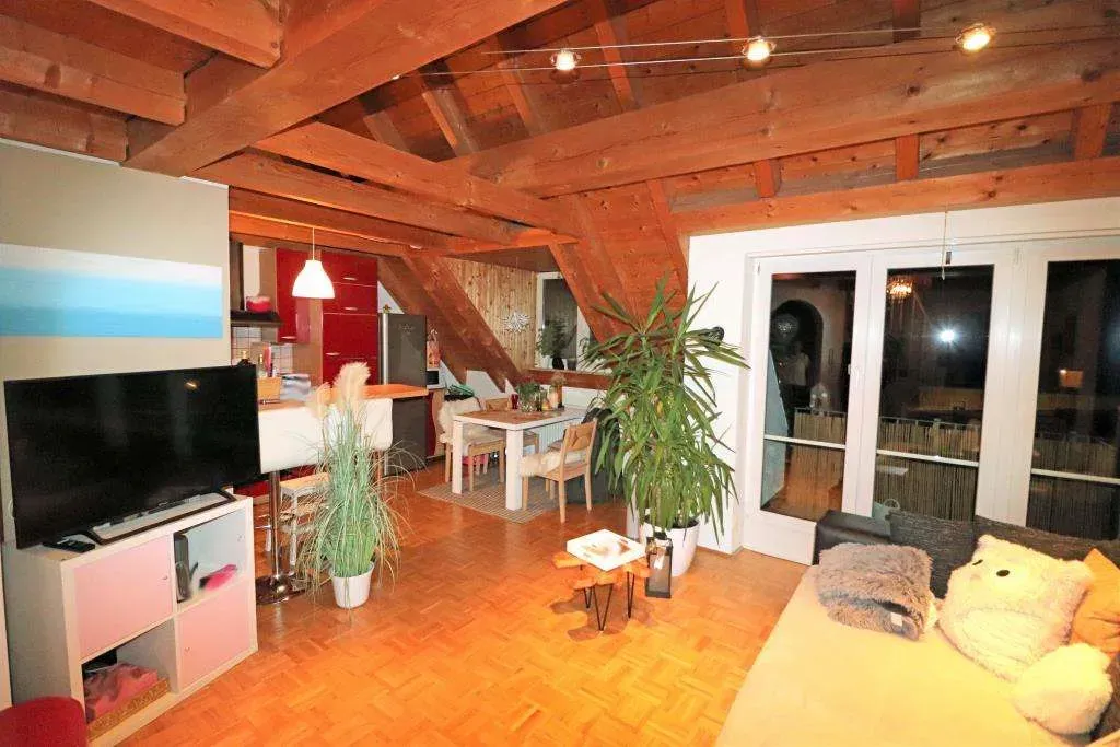 Aufgepasst!!! Moderne 3 1/2 Zi.-ETW mit Balkon, Tiefgarage und Galerie, nähe Bahnhof – Bild 6