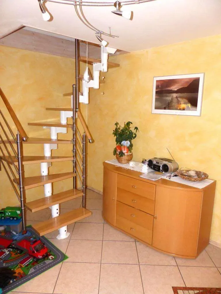 Aufgepasst!!! Tolle 4 Zi.-ETW mit Balkon, Innentreppe, Studiozimmer, Garage und Stellplatz – Bild 8
