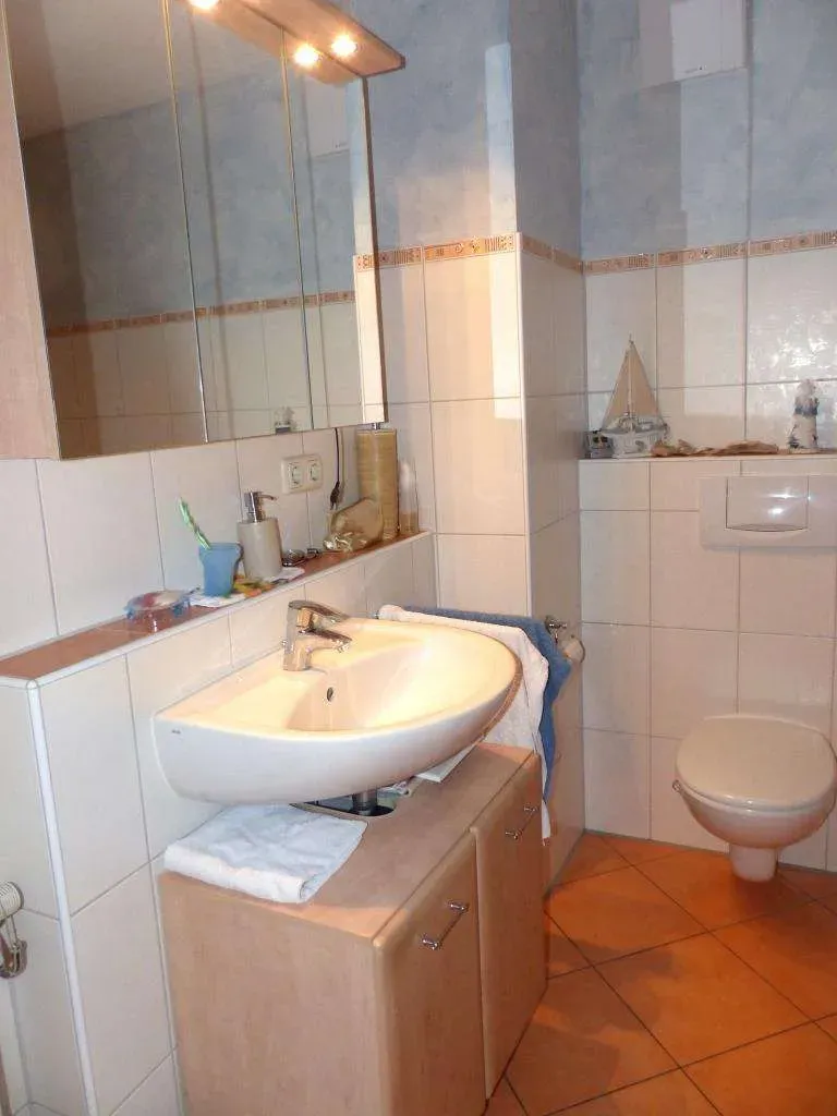 Aufgepasst!!! Tolle 4 Zi.-ETW mit Balkon, Innentreppe, Studiozimmer, Garage und Stellplatz – Bild 7