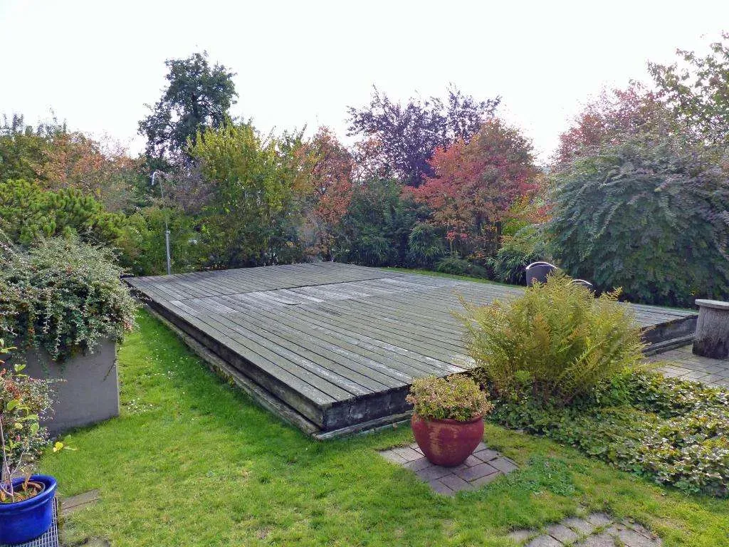 Das Besondere!! Großzügiges Architektenhaus mit Doppelgarage und herrlichem Garten – Bild 7