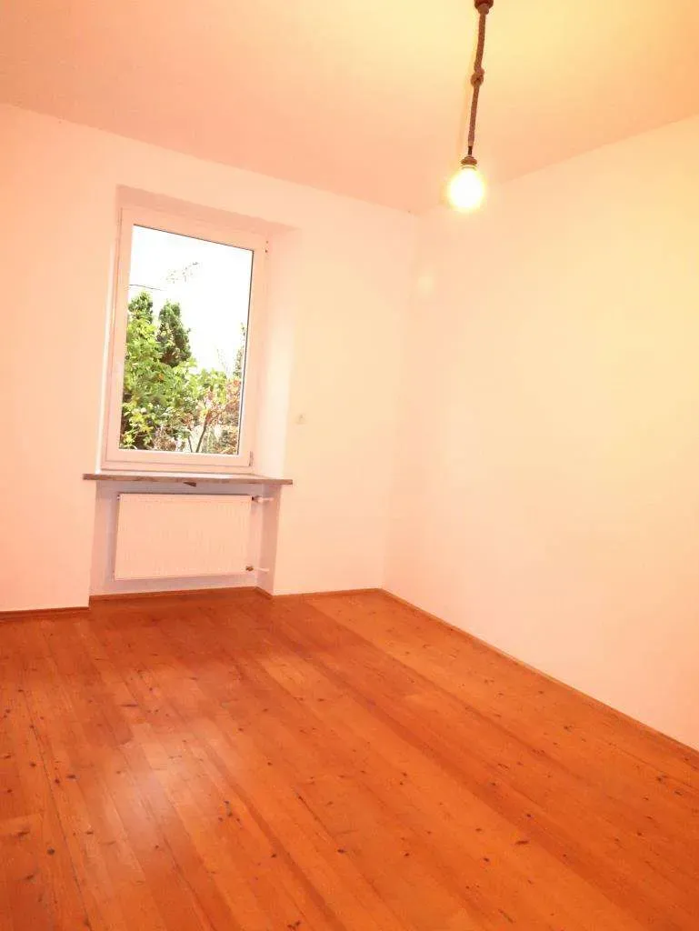 Erst 2019 neu saniert! 2 Zi.-Whg. mit Gartennutzung, 5 Min. zur Innenstadt, nahe Bahnhof – Bild 5