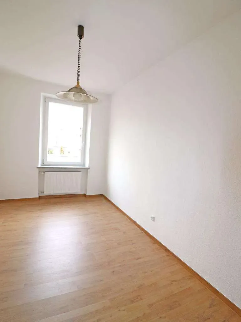 Erstbezug – 2019 neu saniert! 3 Zi.-Whg. mit Balkon im 1.OG, nur 5 Min. zur Innenstadt – Bild 9