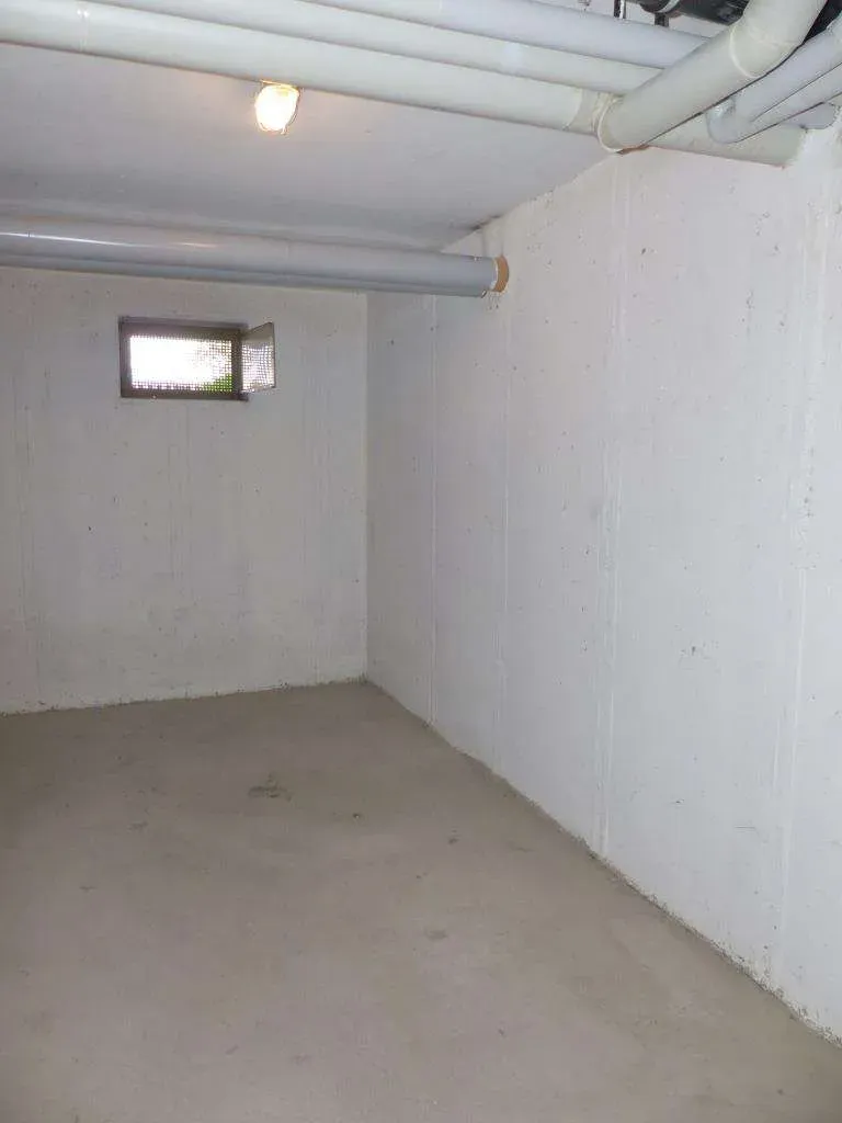 Familien bevorzugt! Ansprechende 4 Zi.-ETW mit Balkon und Garage, Badezimmer und WC erneuert – Bild 14