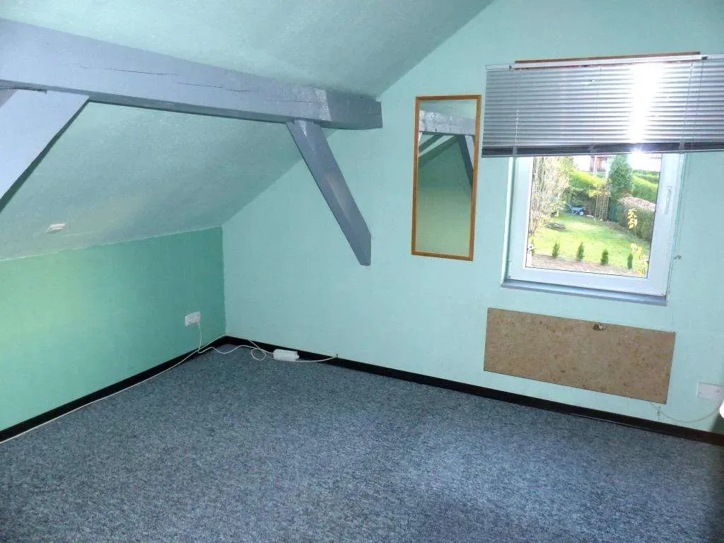 Fernab vom Verkehr!!! Günstiges Wohnhaus mit Wintergarten und Terrasse – Bild 13