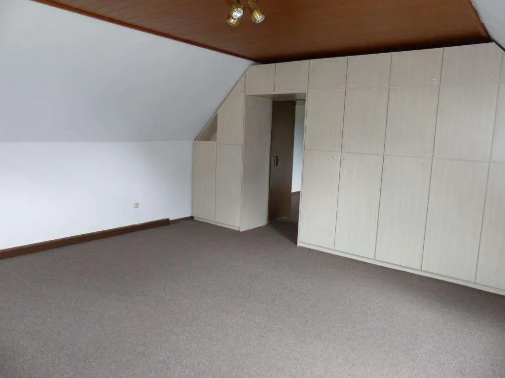 For Rent!!! 3 Zi.-Wohnung im 1. OG mit Stellplatz und Gartennutzung – Bild 13