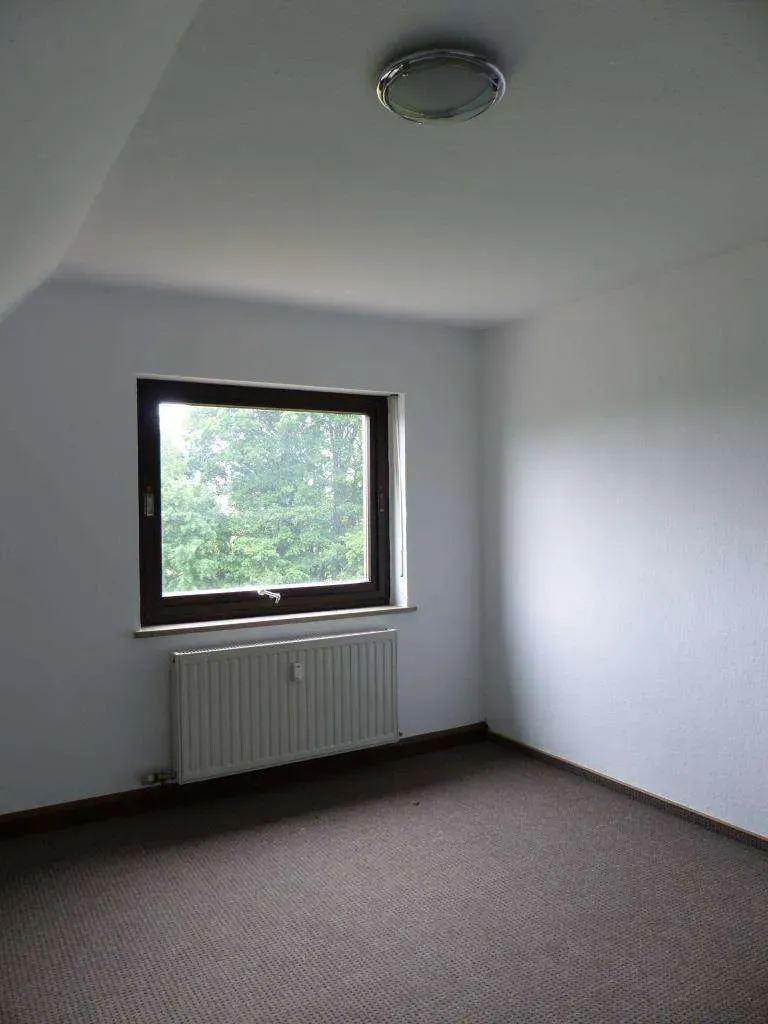 For Rent!!! 3 Zi.-Wohnung im 1. OG mit Stellplatz und Gartennutzung – Bild 11