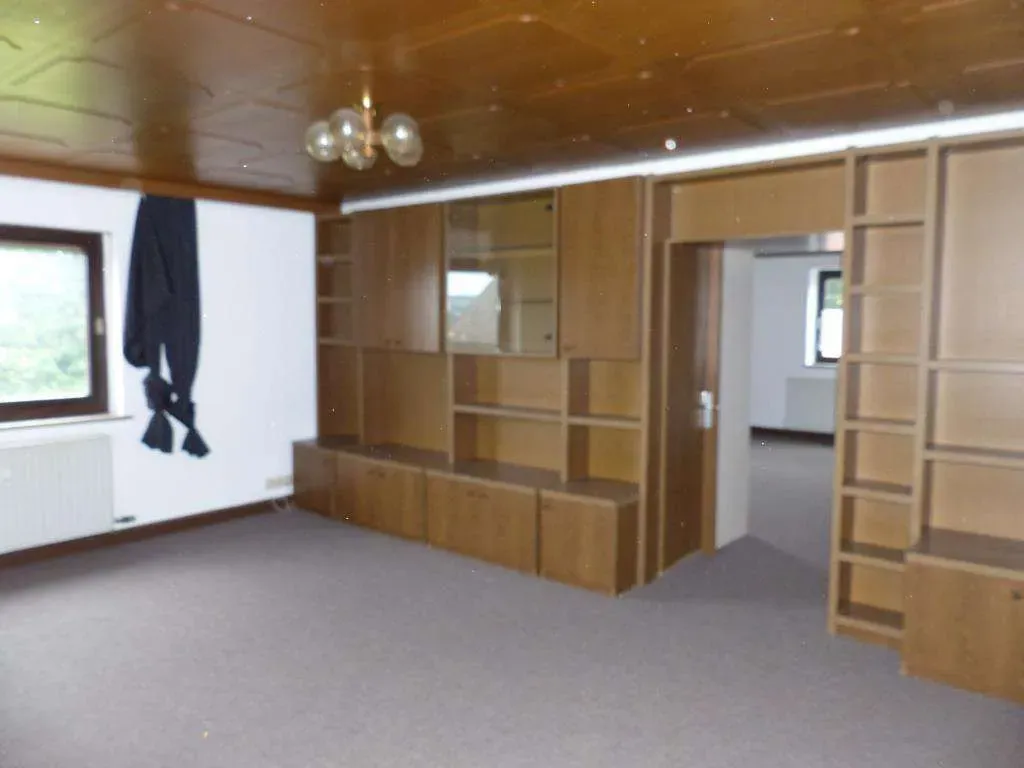 For Rent!!! 3 Zi.-Wohnung im 1. OG mit Stellplatz und Gartennutzung – Bild 4