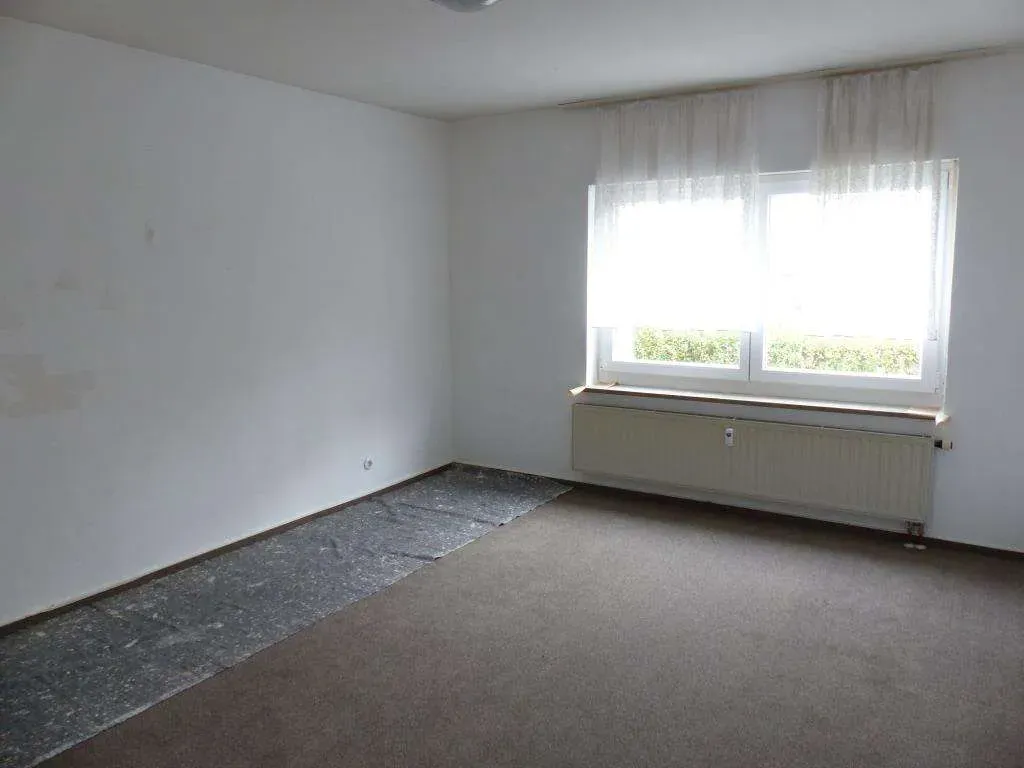 For Rent!!! Große 3 Zi.-Wohnung mit Terrasse, Garage und Gartennutzung – Bild 6