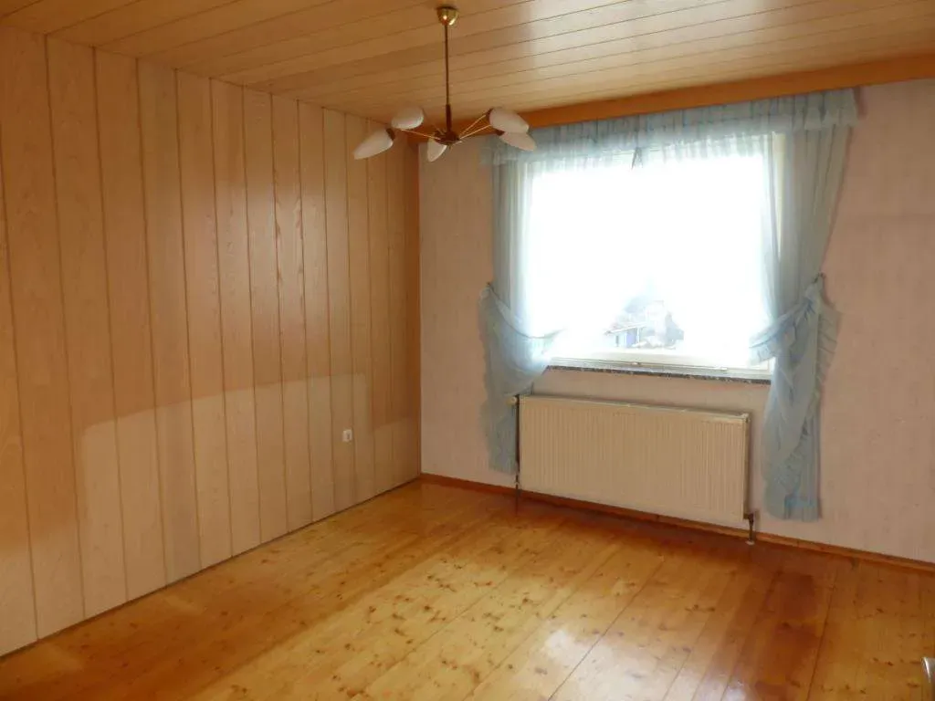Handwerker aufgepasst!! Günstiges Wohnhaus mit Fernsicht und schönem Garten – Bild 10