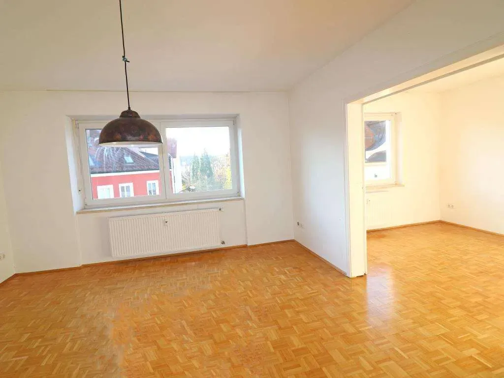 In Innenstadtlage! Saniertes Wohn- u. Geschäftshaus mit Laden u. vier Wohnungen – Bild 12