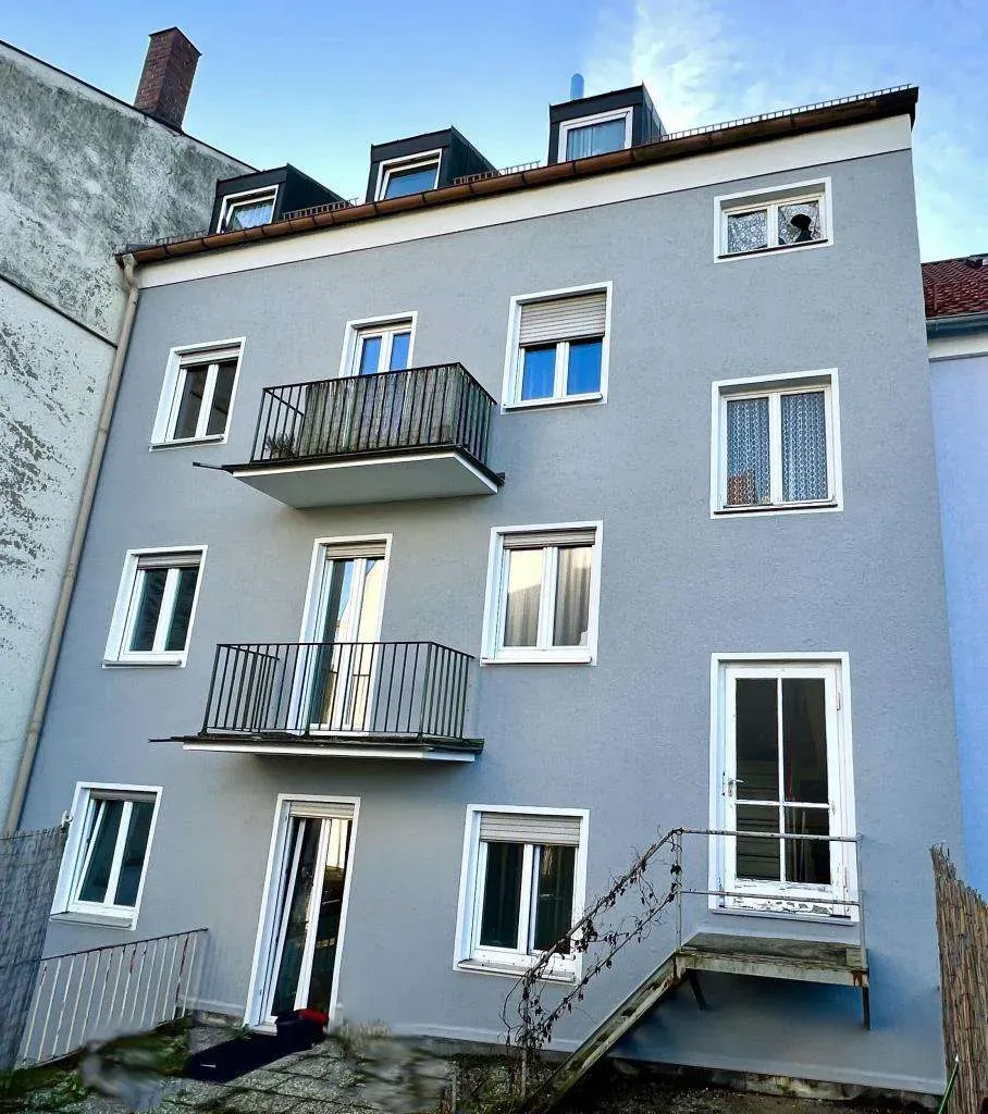 In Innenstadtlage! Saniertes Wohn- u. Geschäftshaus mit Laden u. vier Wohnungen – Bild 3