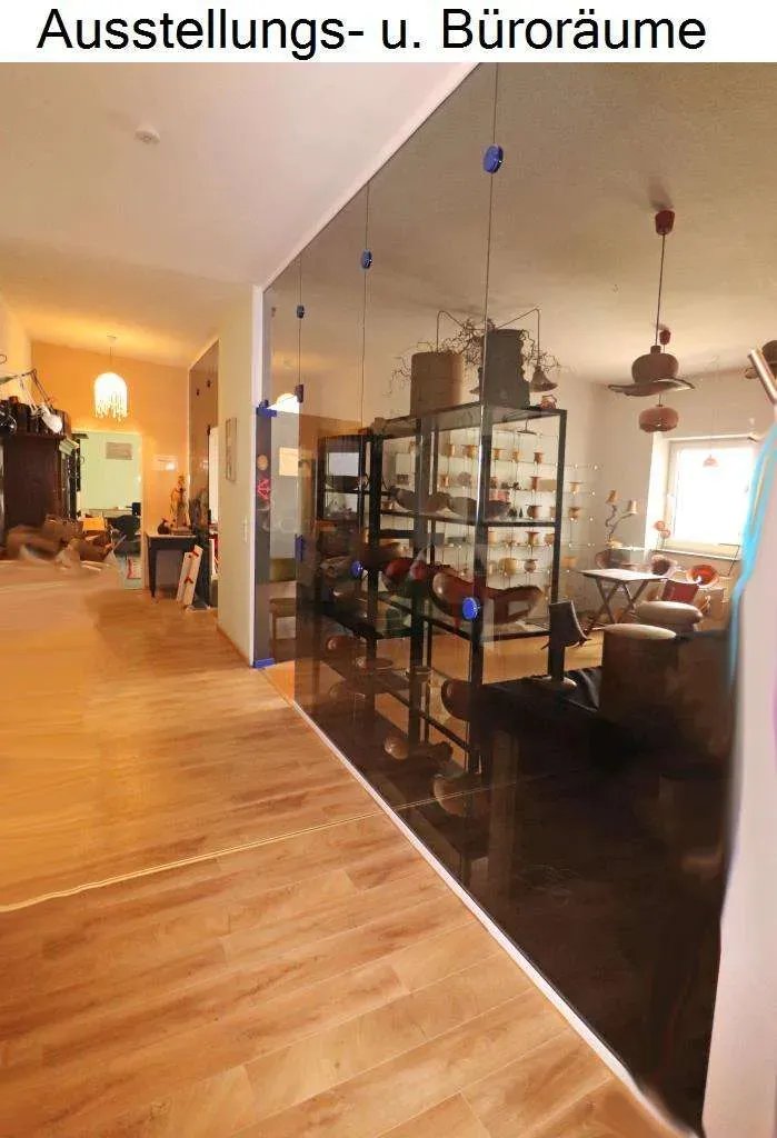 In Innenstadtlage! Saniertes Wohn- u. Geschäftshaus mit Laden u. vier Wohnungen – Bild 9