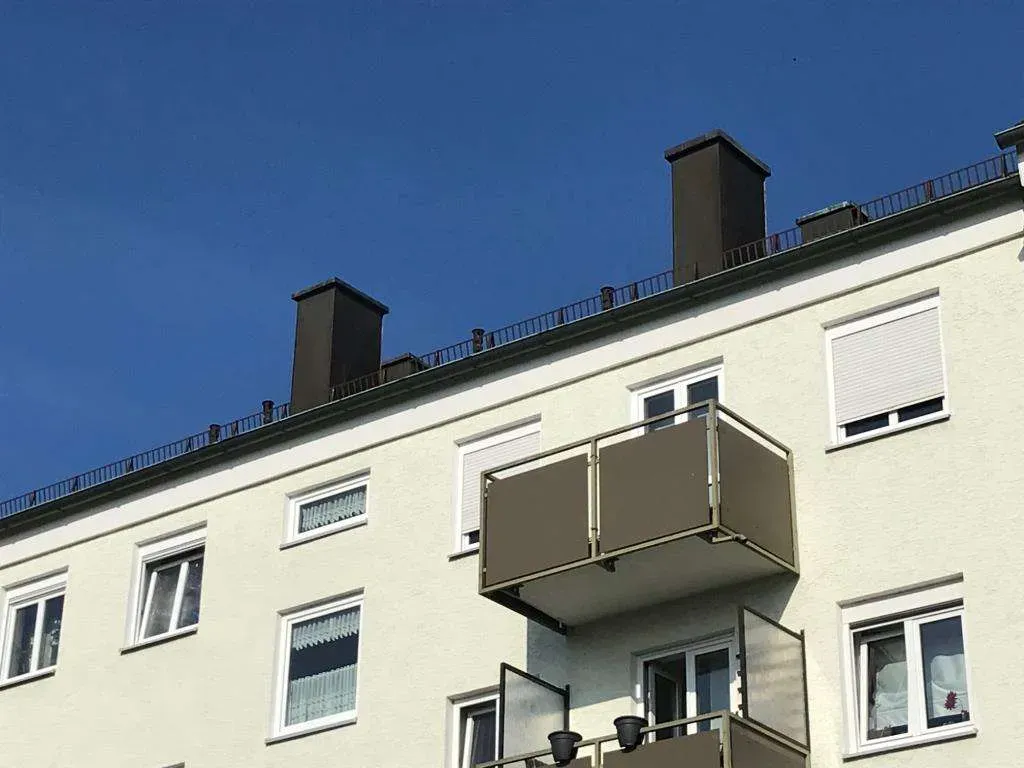 Modernisiert und im TOP Zustand!!! Gepflegte 3 Zi.-ETW mit Balkon und schöner Aussicht, sofort frei – Bild 3