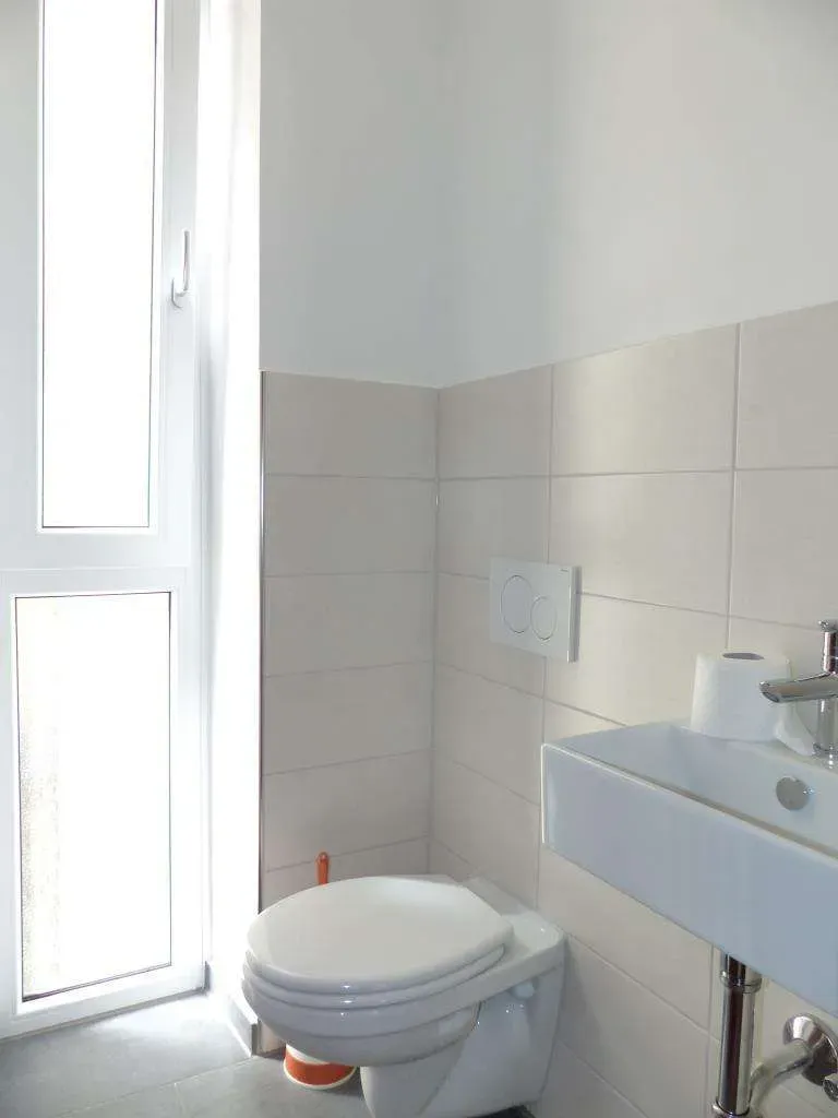 Nähe Innenstadt!!! Top renovierte 3 Zi.-Wohnung mit großem Balkon ab 01.10.2016 – Bild 5
