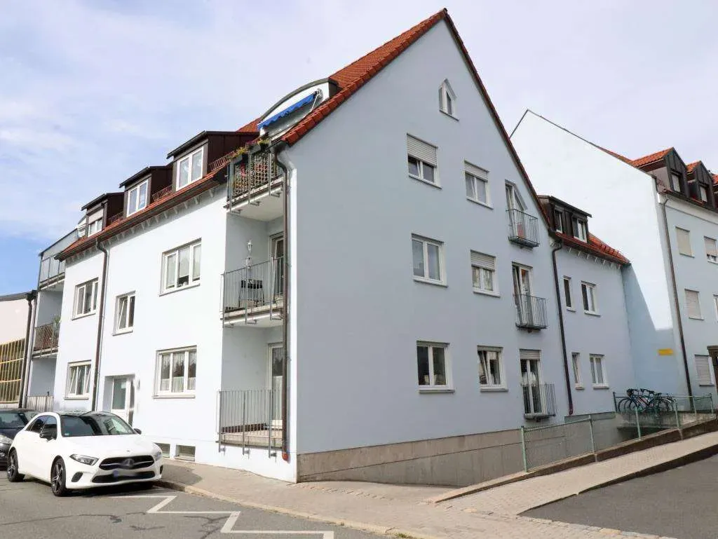 Nahe der Innenstadt!!! Modernes Apartment mit Tiefgarage und Einbauküche, derzeit vermietet – Bild 1