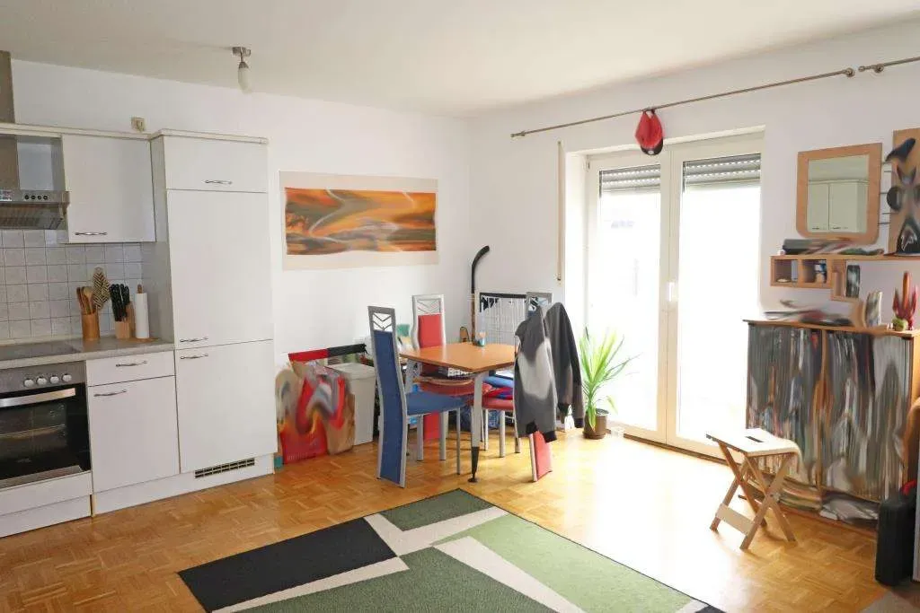 Nahe der Innenstadt!!! Modernes Apartment mit Tiefgarage und Einbauküche, derzeit vermietet – Bild 3