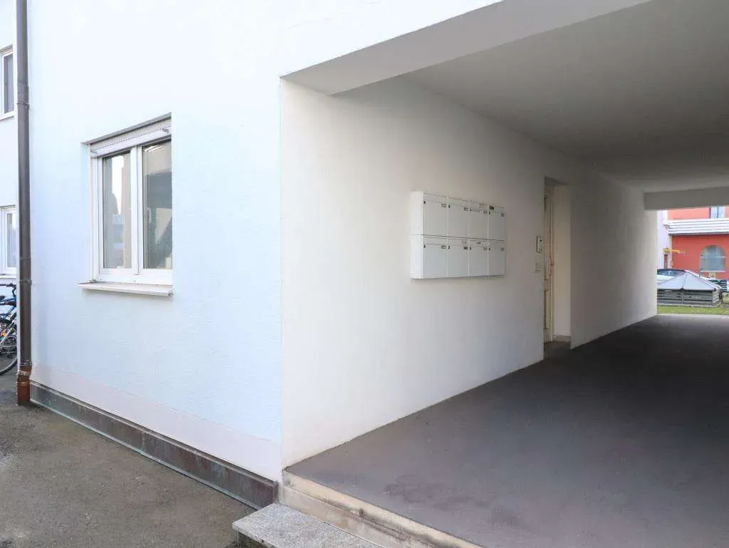 Nahe der Innenstadt!!! Schöne 2 Zi.-ETW mit Tiefgarage und Einbauküche, bezugsfrei – Bild 5