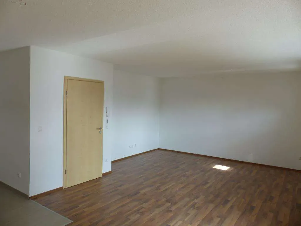 Neubauwohnung, Erstbezug!!! Schöne 3 Zi.-ETW mit moderner Aufteilung – Bild 4