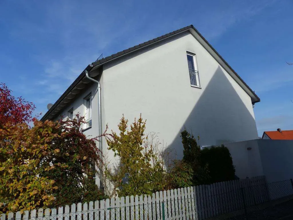 Nur einziehen!!! Modernes Reiheneckhaus mit Garage und angelegtem Garten – Bild 15