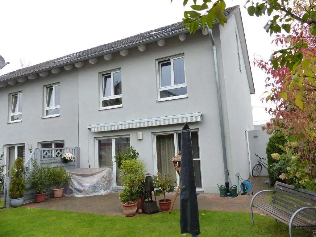 Nur einziehen!!! Modernes Reiheneckhaus mit Garage und angelegtem Garten – Bild 2
