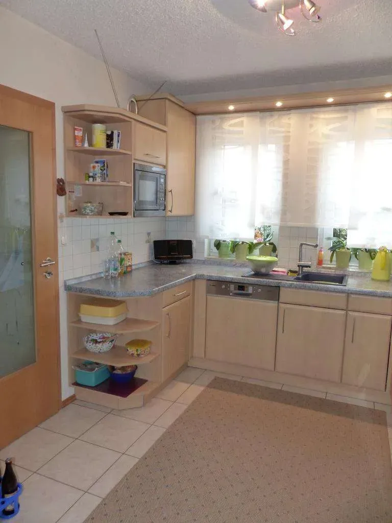 Nur einziehen!!! Modernes Reiheneckhaus mit Garage und angelegtem Garten – Bild 6