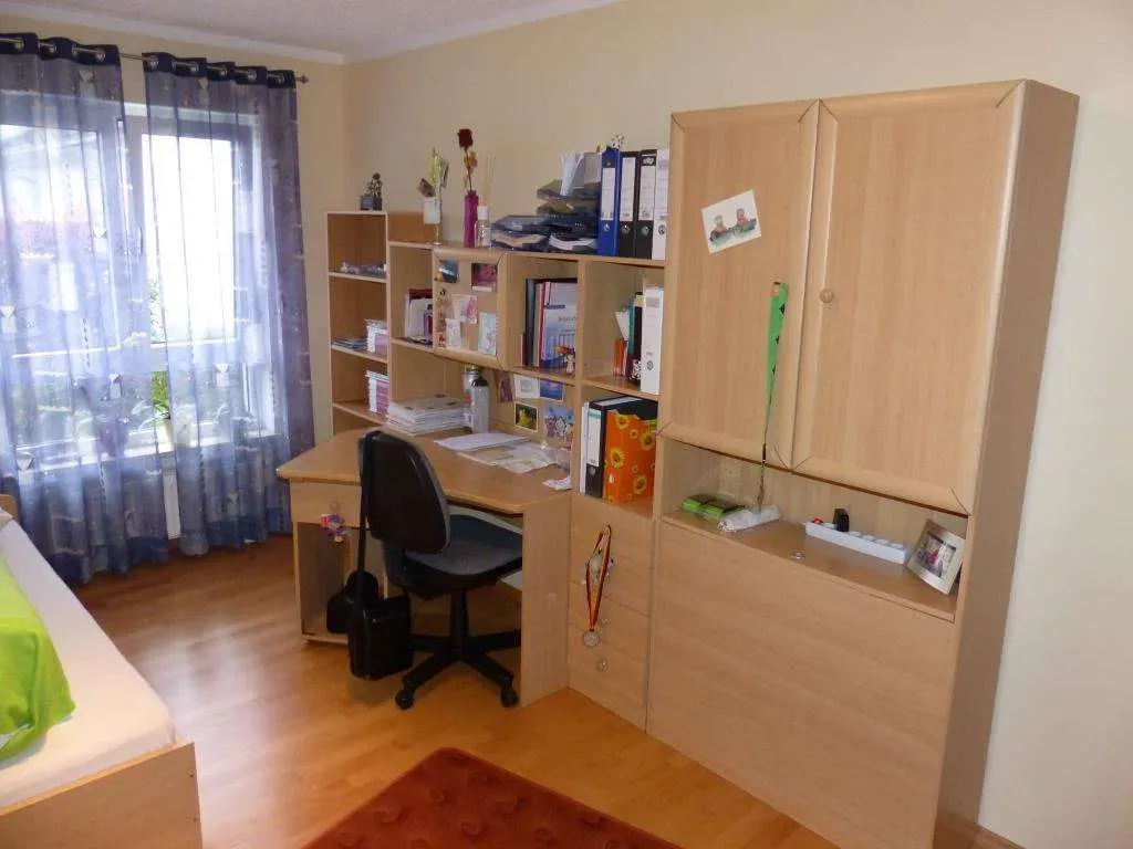 Nur einziehen!!! Modernes Reiheneckhaus mit Garage und angelegtem Garten – Bild 12