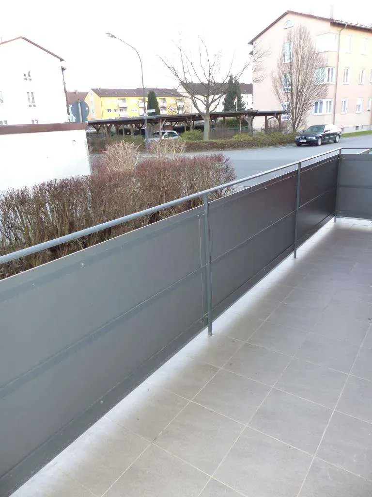Sanierte Wohnung geboten!!! Ansprechende 3 Zi.-ETW mit Balkon, Stellplatz und Gartenanteil – Bild 3