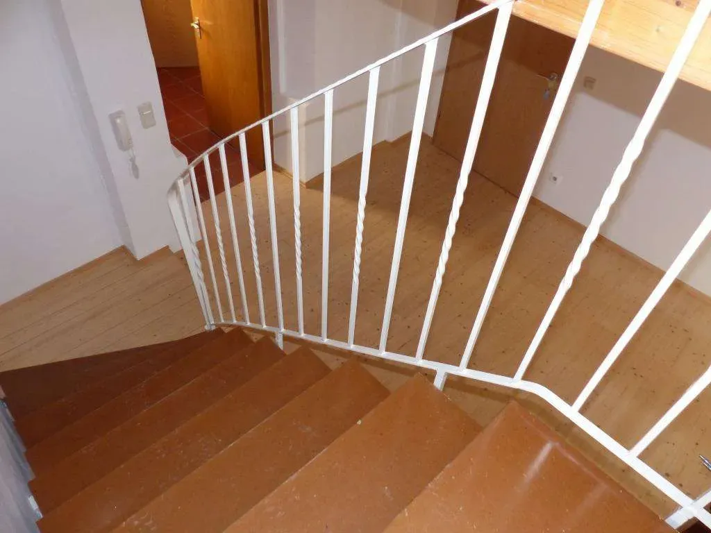 Schicke 4 Zi.-Loft-Wohnung in ruhiger Innenstadtlage, mit eigenem Zugang und Innenhofnutzung – Bild 11