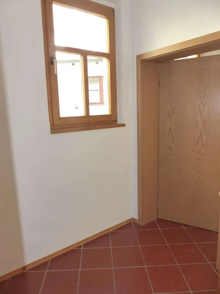 Schicke 4 Zi.-Loft-Wohnung in ruhiger Innenstadtlage, mit eigenem Zugang und Innenhofnutzung – Bild 6